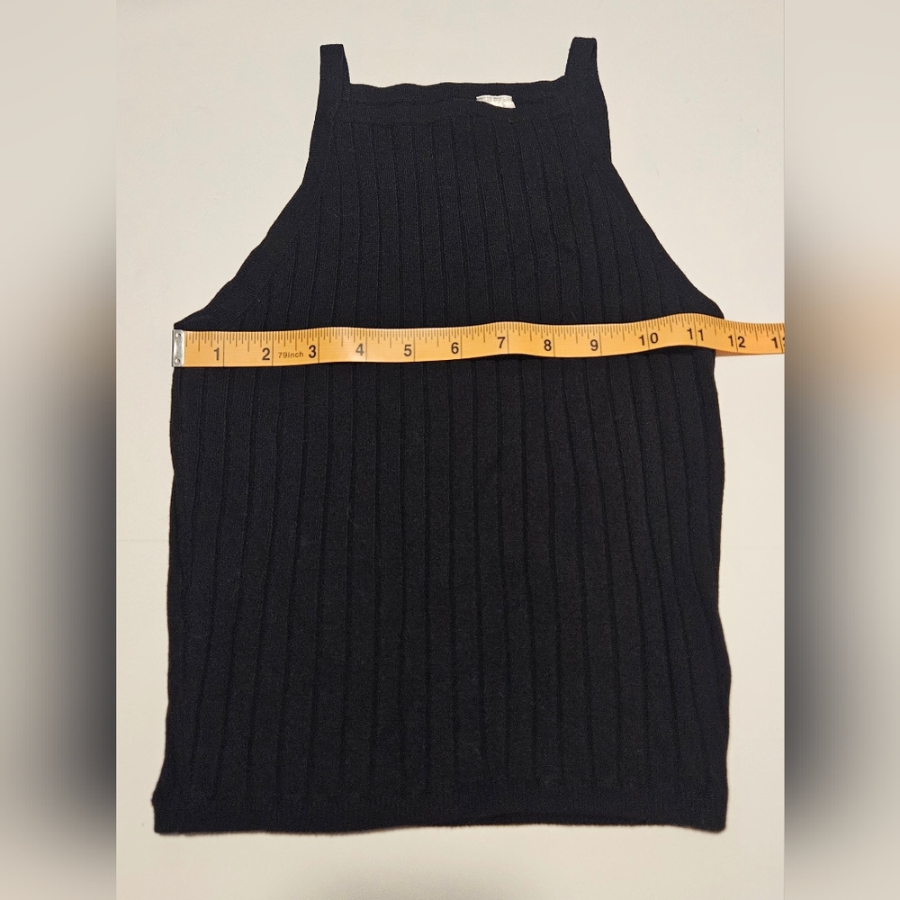 H&M Black Ribbed Sleeveless Tank Top. Size XS - Picture 3 of 6